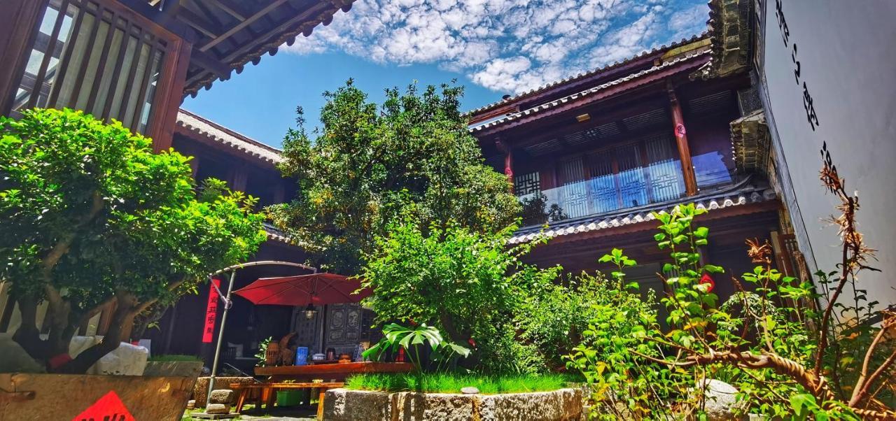 Qingxin Courtyard Art Guesthouse Dali  Bagian luar foto