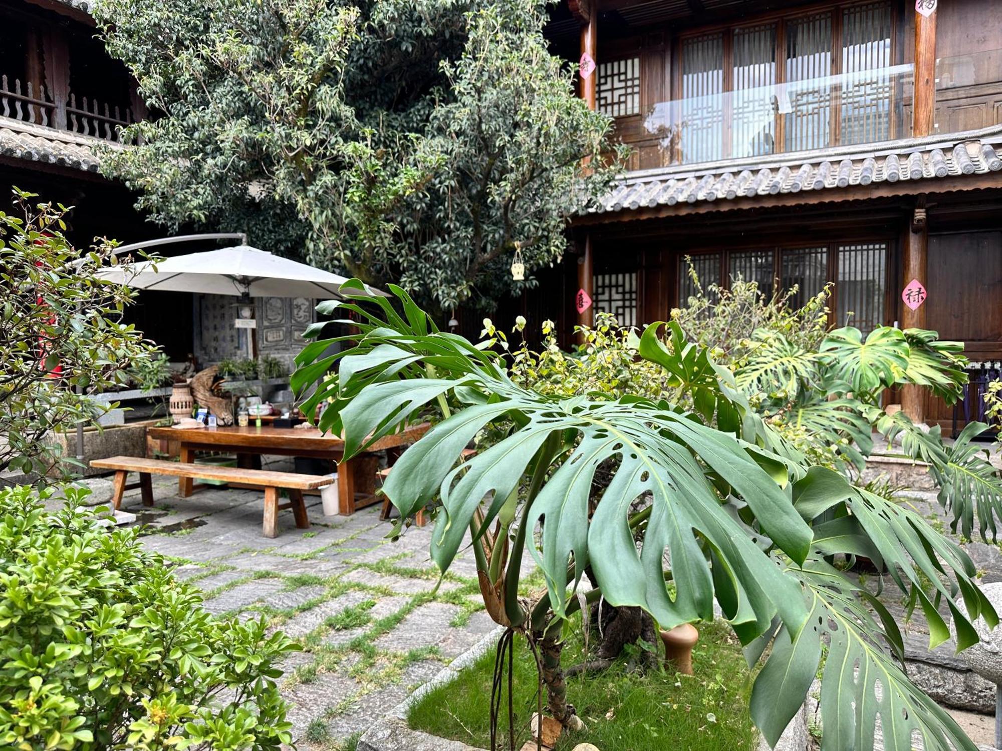 Qingxin Courtyard Art Guesthouse Dali  Bagian luar foto